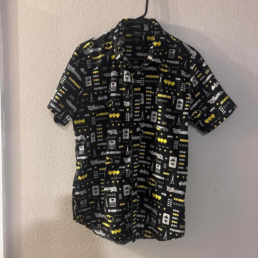 Men's our universe button up